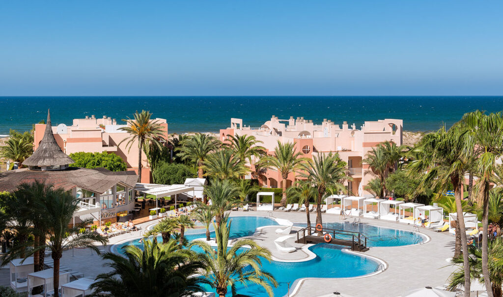 Oliva Beach & Golf Resort